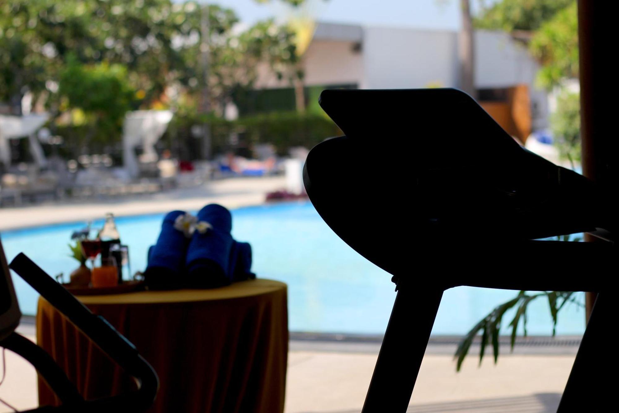 Coco Beach Hotel Jomtien Pattaya Екстер'єр фото